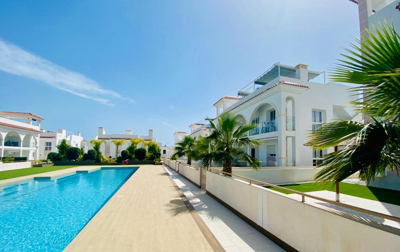 Fortuna Penthouse With Roof Terrace, Ac And Pool Rojales Bagian luar foto